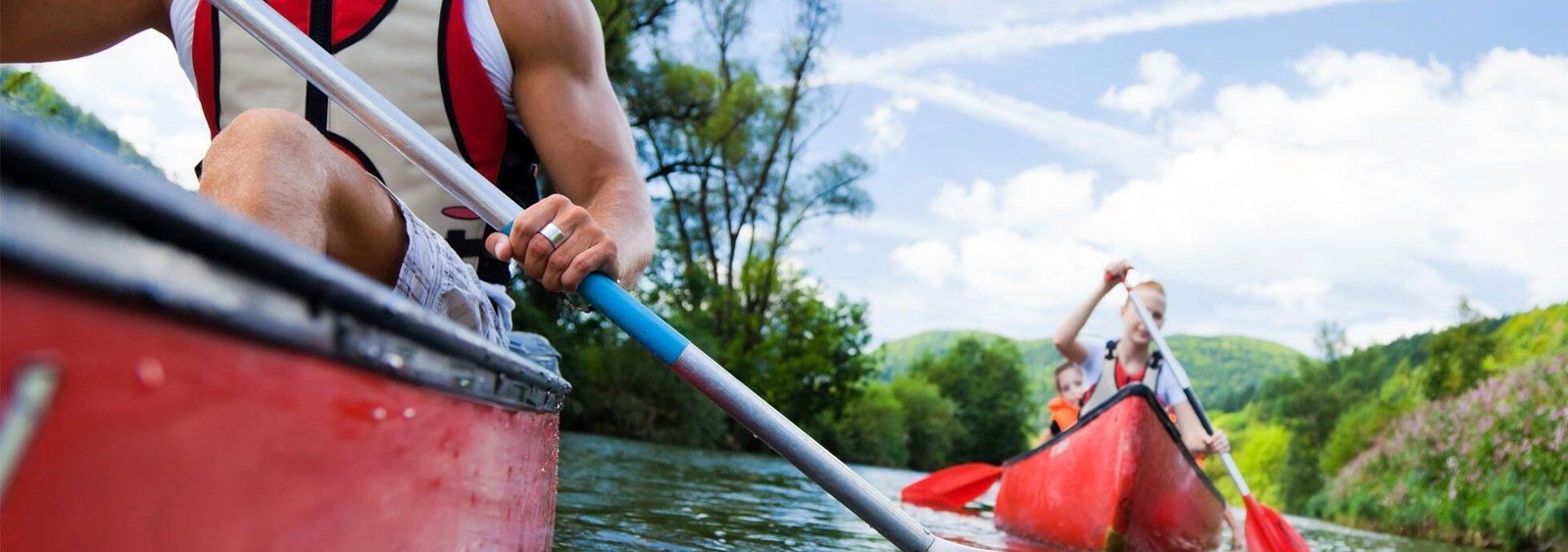 Kayaking 1960x690