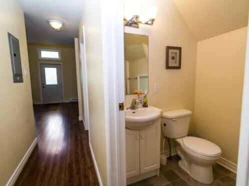 CeilidhCottages Bathroom Hallway 642 428 558x372x30x0x498x372x1623702707